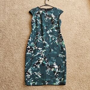 Maggy London Elegant Green Floral Dress